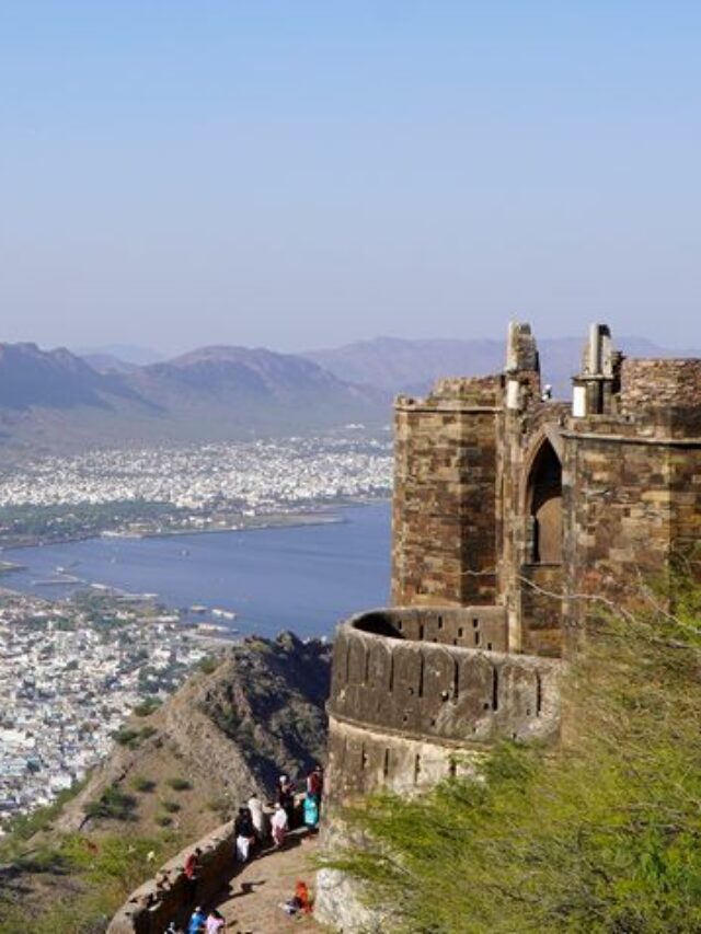 10 Top Best Places to Visit in Ajmer